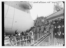Photo:Launch of 'FLORIDA',U.S.N.,United States Navy,ship,American flags picture
