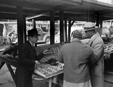 1942 Vendor on Maxwell Street, Chicago, Illinois Old Photo 8.5