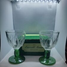 VINTAGE AVON 1982 EMERALD ACCENT CORDIAL GLASSES SET OF 2 NOS picture