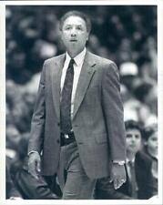 1989 Press Photo NBA Cleveland Cavaliers HOF  Lenny Wilkens - snb6527 picture