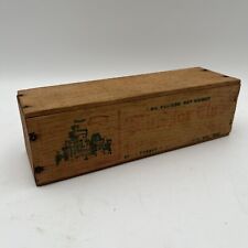 Vintage Wooden Windsor Club Cheese Box With Red And Green Graphics 9 1/4” Long picture