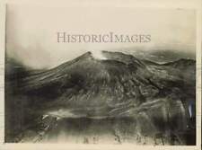 1924 Press Photo Mount Vesuvius volcano near port of Naples, Italy - kfx67613 picture