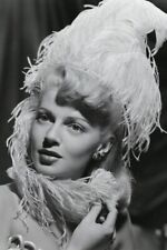 Lana Turner - Ostrich Feathers - Vintage Hollywood Star - 4 x 6 Photo Print picture