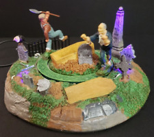 Lemax Spooky Town Halloween Village Grave Robbers Surprise 84741 Zombie Cemetery picture