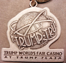 Trump-Tru World's Fair Casino Trump Plaza Key Chain Souvenir picture