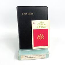 Holy Bible the British and Foreign Bible society revised standard edition 1952 picture