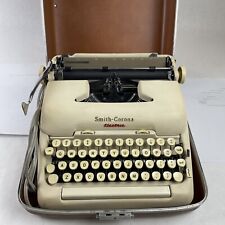 Vintage Smith Corona 5te Electric Portable White Typewriter Cursive Script 1959 picture