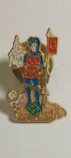 P13 PIN'S CHEVALIERS WARWICK CHÂTEAU ANGLETERRE WARWICK'S CASTLE picture