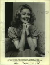 1982 Press Photo Actress Constance Towers during an interview in New York picture