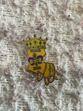 2018 NGAUS New Orleans Mardi Gras Crown Louisana National Guard Pin picture