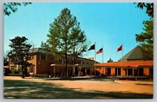 Williamsburg VA Virginia Postcard Lodge Colonial Building Flags Historical Area picture