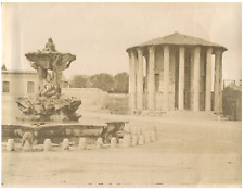Italy, Rome, Temple of Vesta with Fountain vintage albumen print, Tirage albu picture
