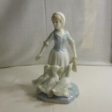 Duncan Royale Fine Porcelain Figurine - Peasant Girl with Ducks - VGC picture