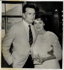 1968 Press Photo Maureen O'Hara and Charles Blair after wedding in St. Thomas picture