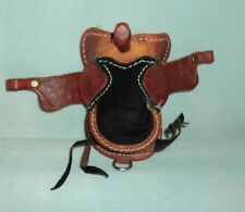 VINTAGE MINIATURE HAND TOOLED LEATHER WESTERN HORSE SADDLE KEYCHAIN ORNAMENT picture