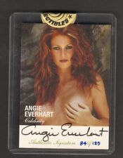 ANGIE EVERHART PLAYBOY CELBRITY SEALED AUTOGRAPH CARD #84/125 2002 picture