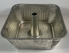 ANTIQUE VINTAGE SQUARE RIBBED TIN ANGEL FOOD CAKE ONE PIECE PAN picture