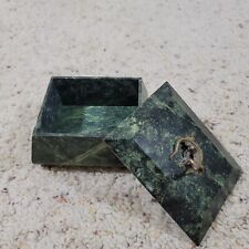EUROPEAN 1910 ANTIQUE GREEN MARBLE BOX WITH A DRAGON LIZARD picture