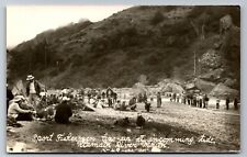 C.1950 RPPC KLAMATH RIVER, OR BUSY FISHERMEN FISHING TIDE PHOTO Postcard P38 picture