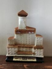 THE BROADMORE HOTEL COLORADO 1968 Jim Beam WHISKEY BURBON DECANTOR Vintage picture