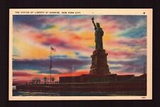 POSTCARD : NEW YORK - NEW YORK CITY NY - STATUE OF LIBERTY AT SUNRISE LINEN picture