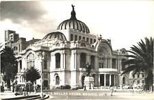 Busy Streets of Palacio de Bellas Artes, Palace of Fine Arts, Mexico Postcard picture