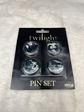 NECA Twilight Saga 4 Pin Set Edward Bella Black White New In Package picture