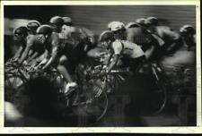1990 Press Photo US Cycling Team Training At The Valley Cycling Series In Sanger picture
