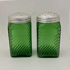 VINTAGE FOREST GREEN Salt Pepper Shakers OWENS ILLINOIS Range Spice picture
