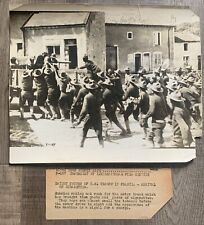 Vtg Press Photo WWI ~1917 US Troops Soldiers in France ‘Arrival of Cigarettes’ picture