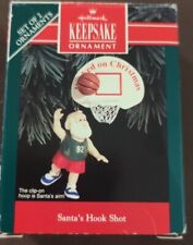 1992 Hallmark Keepsake Ornament Santa's Hook Shot Basketball Hoop EX Condition picture