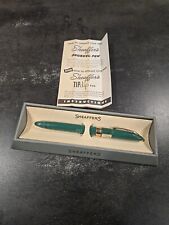 Sheaffer Admiral Snorkel Green & Gold Fountain Pen - 14kt Medium Nib - 1950's M2 picture