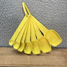 Vintage Tupperware Measuring Spoons Yellow Set of 7 Retro Kitchen Utensils MCM picture