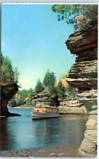 Postcard - Lover's Lane at Lone Rock - Lower Dells of the Wisconsin River picture