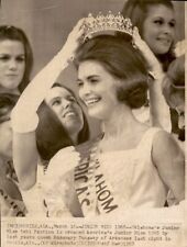 LG968 1968 AP Wire Photo OKLAHOMA JUNIOR MISS DEBI FAUBION ROSEMARY DUNAWAY picture