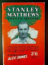 ORIGINAL 1948 Stanley Matthews 48 page illustrated Soccer Manual picture
