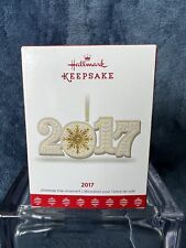 Hallmark Keepsake Ornament Year 2017 Porcelain picture