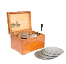 Tiny, Beautiful C. 1903 Regina Top-Wind Disc Music Box With 5 Discs * Video picture