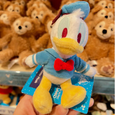 Authentic Hong Kong Disney Donald Duck Magnetic Shoulder Pal Plush disneyland picture