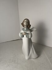 Lladro Angel - “An Angel’s Wish” - “Plegaria”  #6788  9” Tall. Excellent picture
