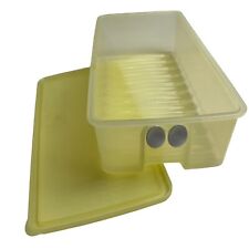 Tupperware FridgeSmart Yellow Vented Container & Lid 8 1/2 Cup picture