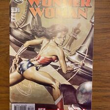 DC Comics Wonder Woman #218 (August 2005) picture