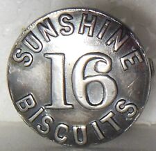 Sunshine Biscuits Inc. CHEEZ-IT Mfg. Co. employee tie/ lapel/ hat badge pin picture