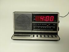Spartus 0115-61 AM/FM Vintage Digital Radio Buzzer Alarm Clock Wood Design picture