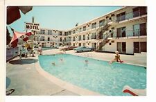 Modern Manor Motel Postcard Sorora CA Roadside Pool View 1960's Cars-PP5 picture