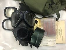 US Army M40 Gas Mask with Carry Bag Size Medium picture