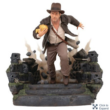Diamond Select Deluxe Gallery Indiana Jones Raiders Lost Ark Escape with Idol picture