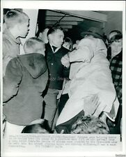 1966 President Johnson Arrives In Alaska After Asia Tour Politics Wirephoto 8X10 picture