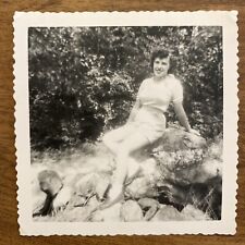 1950s Beautiful Pretty Cute Attractive Young Woman Lady Fashion Real Photo P1I picture