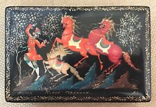 Russian Lacquer Box from Kholui Russia Artist Signed Piper & Horses 4.5” x 3” picture
